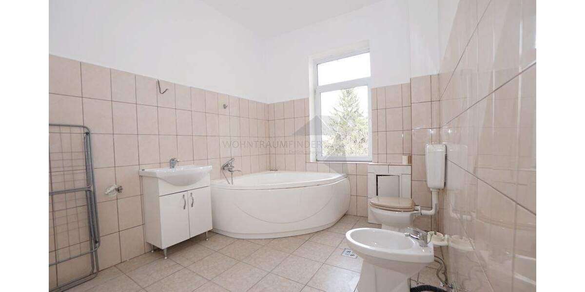 Etagenwohnung Werdau - 2 Zimmer, 54 m&sup2;, 299&euro; | Angebot:25897706