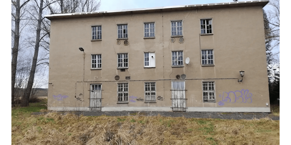 Einfamilienhaus Crossen Crossen - 102 Zimmer, 2.931 m&sup2;, 749.000&euro; | Angebot:24328729