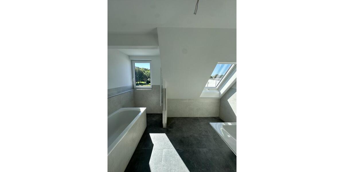 Maisonettenwohnung Glauchau - 5.5 Zimmer, 113 m&sup2;, 1.168&euro; | Angebot:20442284