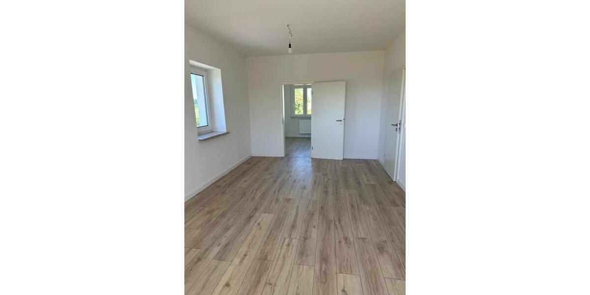 Etagenwohnung Hohenstein-Ernstthal Ernstthal - 3 Zimmer, 58 m&sup2;, 340&euro; | Angebot:25438202