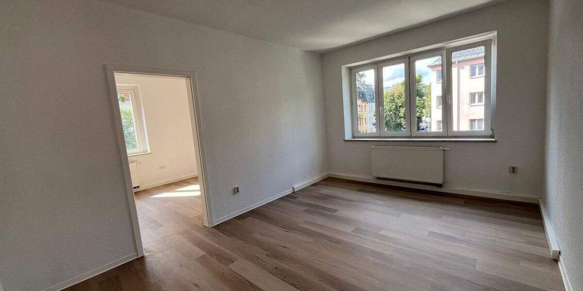 Etagenwohnung Zwickau Pölbitz - 5 Zimmer, 119 m&sup2;, 681&euro; | Angebot:25700380