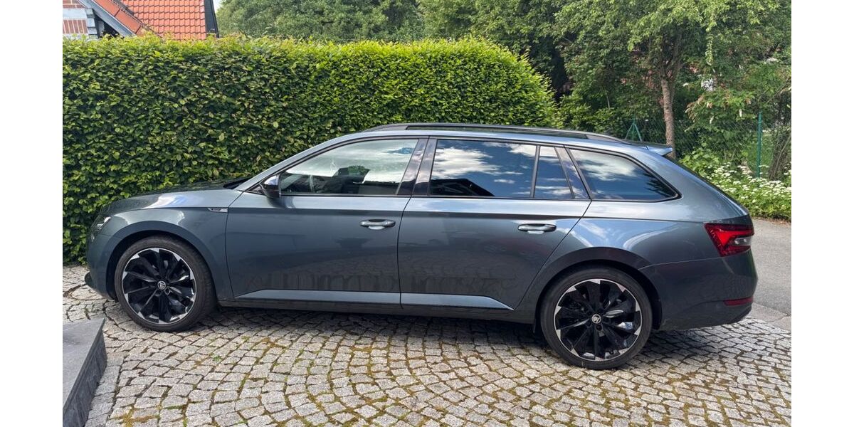 Skoda Superb 75.500 km 27.750 &euro; Lengenfeld 08485