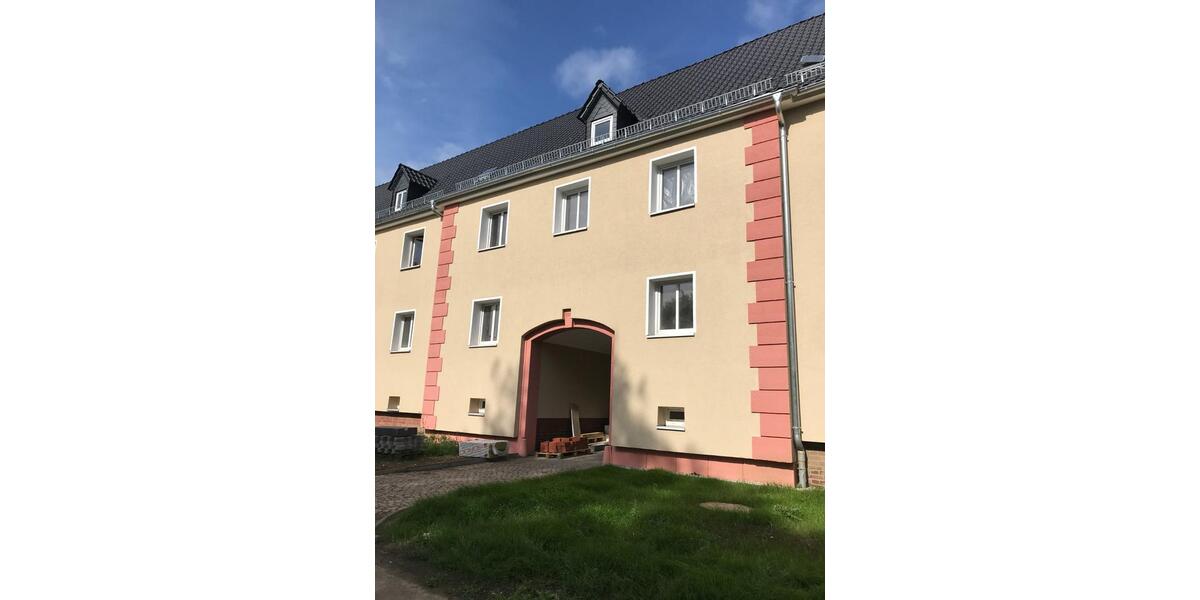 Etagenwohnung Glauchau - 2 Zimmer, 60 m&sup2;, 110.000&euro; | Angebot:24214732