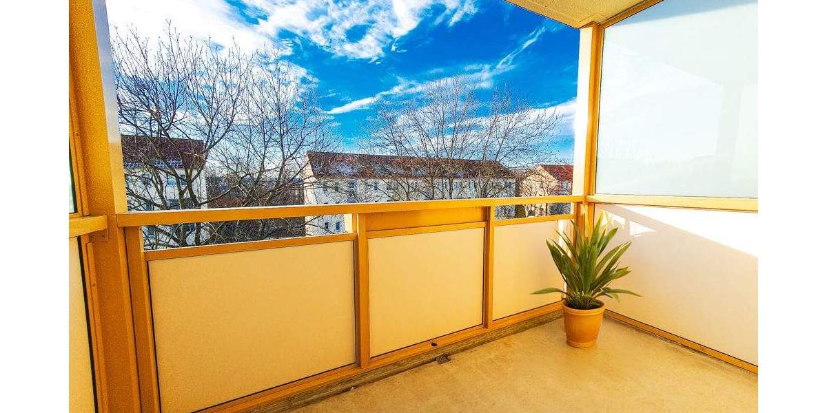 Etagenwohnung Zwickau Eckersbach - 2 Zimmer, 49 m&sup2;, 343&euro; | Angebot:25819039