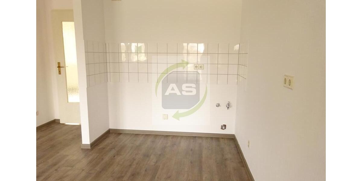 Etagenwohnung Zwickau - 2 Zimmer, 69 m&sup2;, 380&euro; | Angebot:25887100
