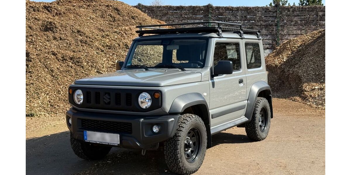 Suzuki Jimny 35.000 km 28.900 &euro; Bernsdorf 09337