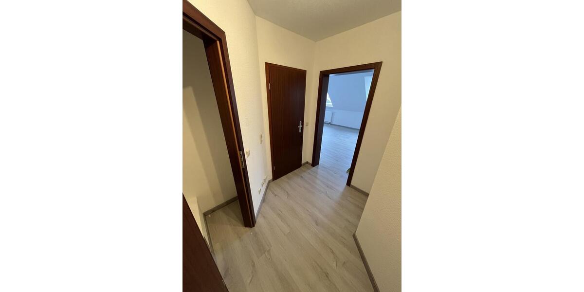 Dachgeschoßwohnung Schneeberg - 1 Zimmer, 42 m&sup2;, 240&euro; | Angebot:25894089