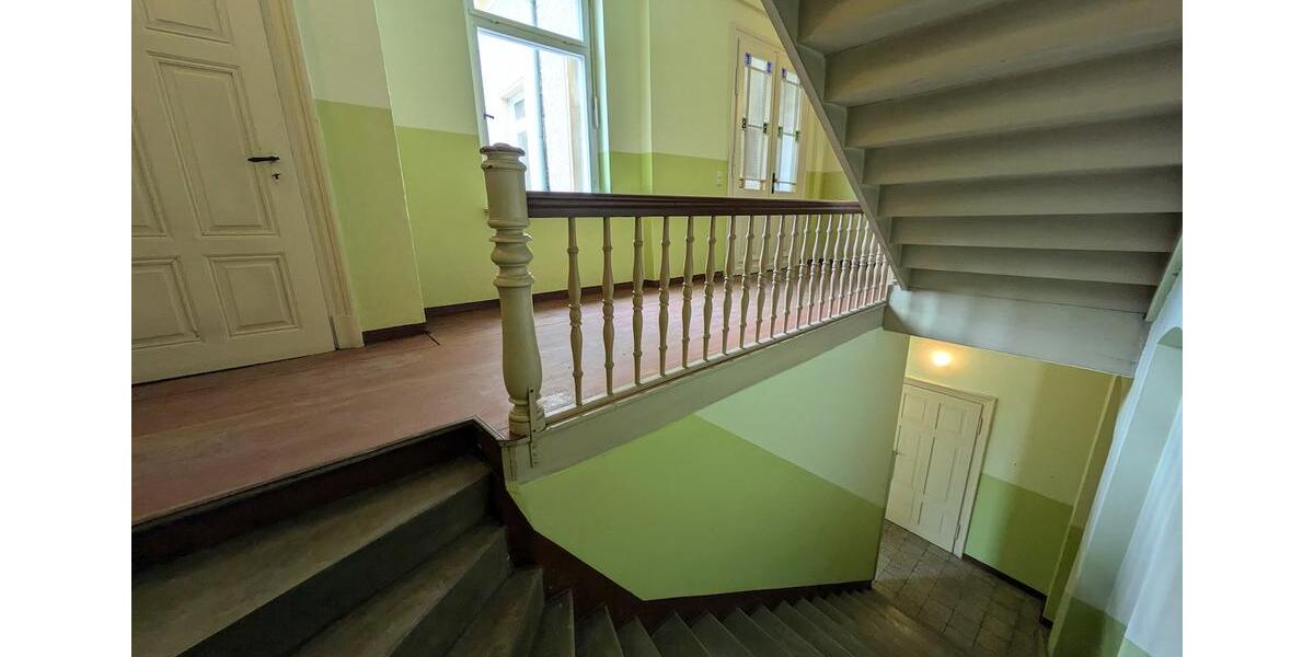 Etagenwohnung Meerane - 3 Zimmer, 85 m&sup2;, 400&euro; | Angebot:25945656