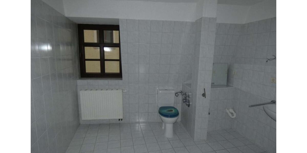 Maisonettenwohnung Zwickau - 2 Zimmer, 82 m&sup2;, 430&euro; | Angebot:20093035
