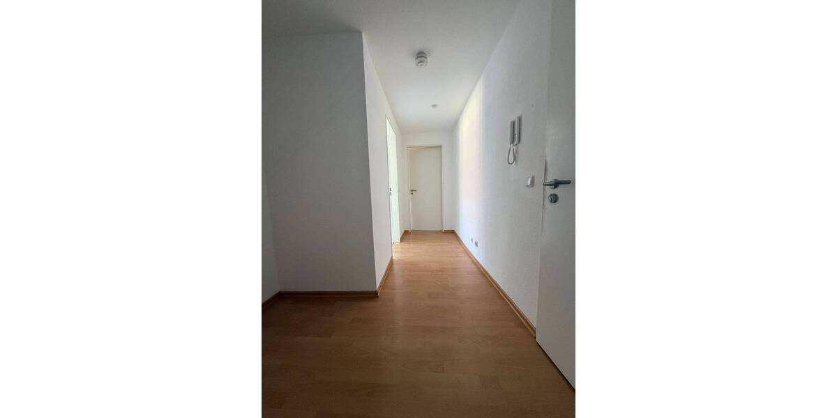 Etagenwohnung Zwickau Innenstadt - 2 Zimmer, 60 m&sup2;, 370&euro; | Angebot:25734771