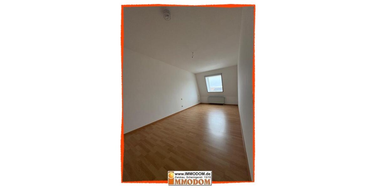 Dachgeschoßwohnung Zwickau - 3 Zimmer, 80 m&sup2;, 480&euro; | Angebot:25254999