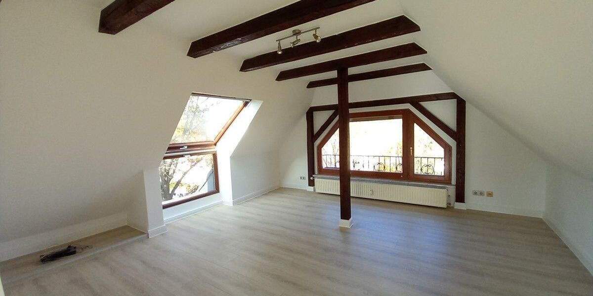 Etagenwohnung Crimmitschau - 3 Zimmer, 54 m&sup2;, 359&euro; | Angebot:25796757