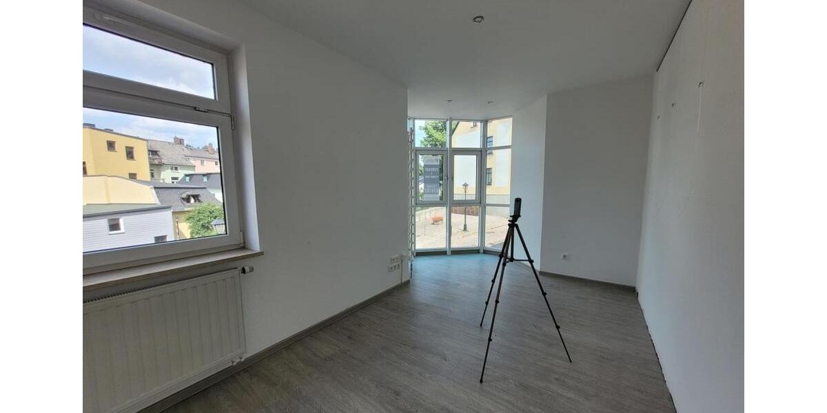 Etagenwohnung Kirchberg - 2 Zimmer, 68 m&sup2;, 440&euro; | Angebot:25428639