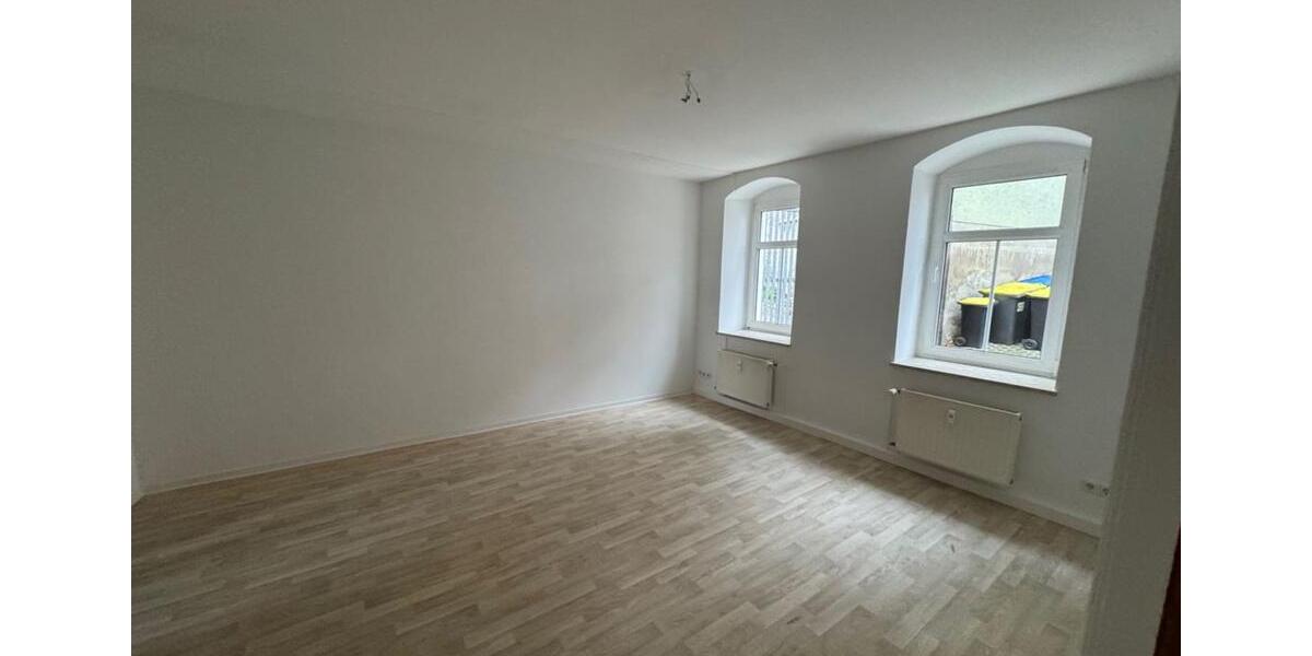 Etagenwohnung Ronneburg - 4 Zimmer, 105 m&sup2;, 545&euro; | Angebot:25509041