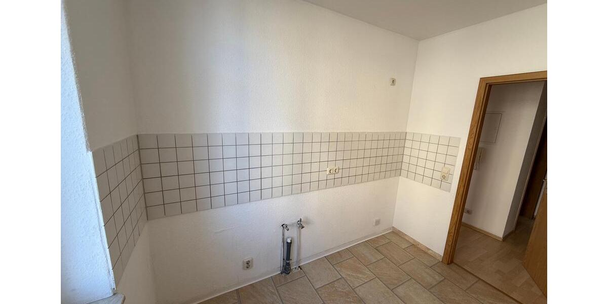 Etagenwohnung Reichenbach im Vogtland - 3 Zimmer, 57 m&sup2;, 285&euro; | Angebot:24836330