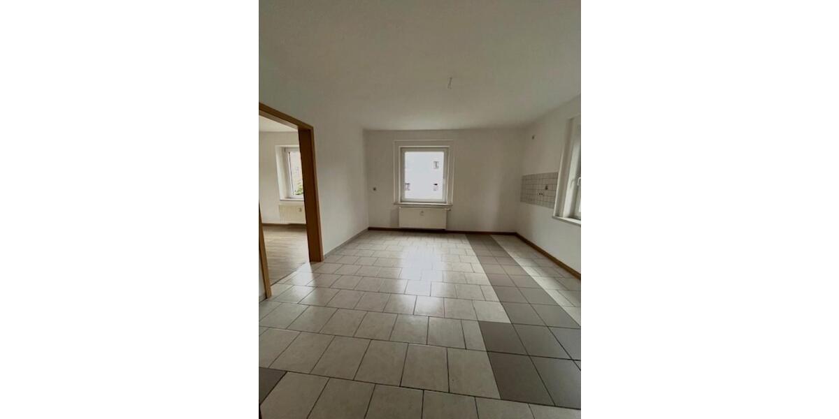 Hochparterre Lengenfeld - 2 Zimmer, 52 m&sup2;, 285&euro; | Angebot:25923553