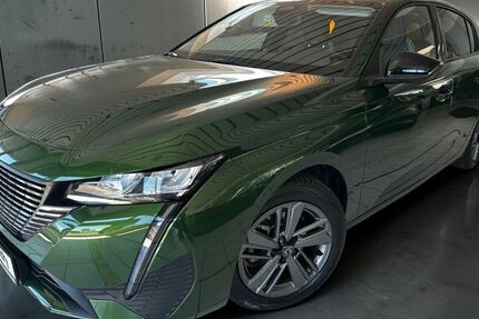 Peugeot 308 24.500 km 18.490 &euro; Werdau 08412