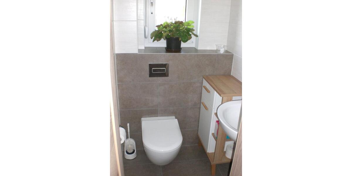 Einfamilienhaus Elsterberg - 11 Zimmer, 152 m&sup2;, 499.000&euro; | Angebot:22745684