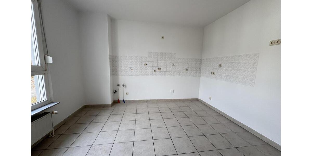 Etagenwohnung Zwickau Neuplanitz - 3 Zimmer, 81 m&sup2;, 540&euro; | Angebot:23791641
