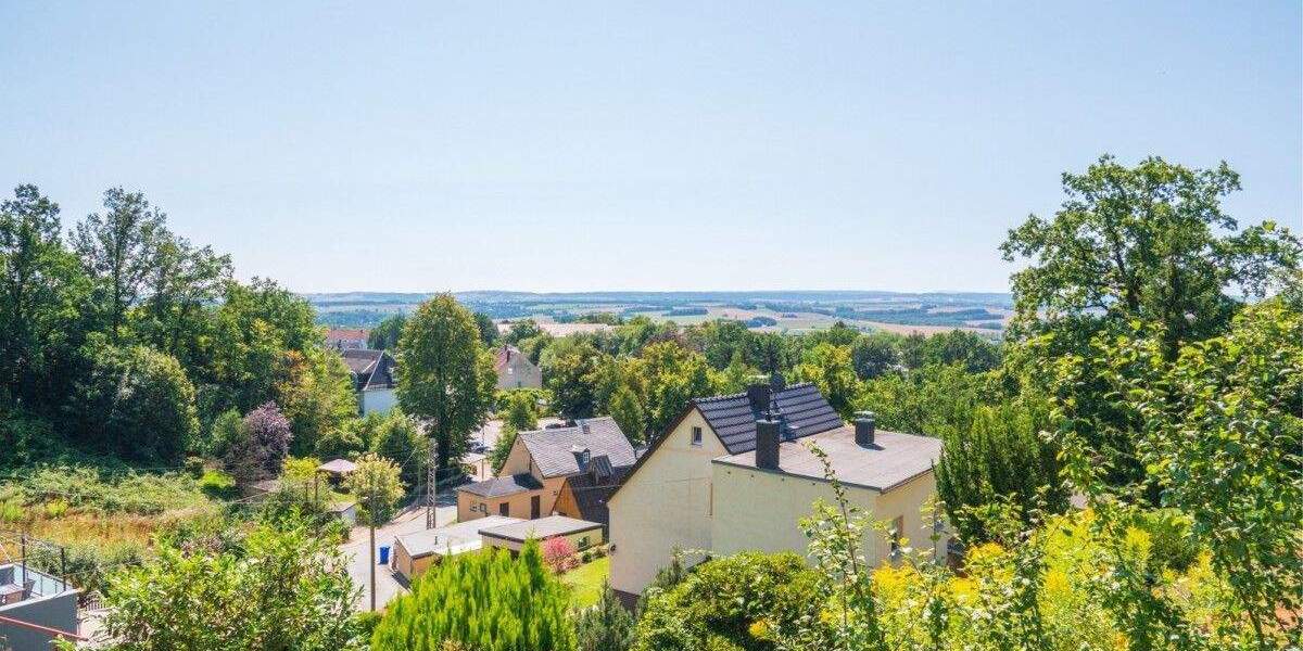 Einfamilienhaus Hohenstein-Ernstthal Ernstthal - 4 Zimmer, 120 m&sup2;, 175.000&euro; | Angebot:25684766