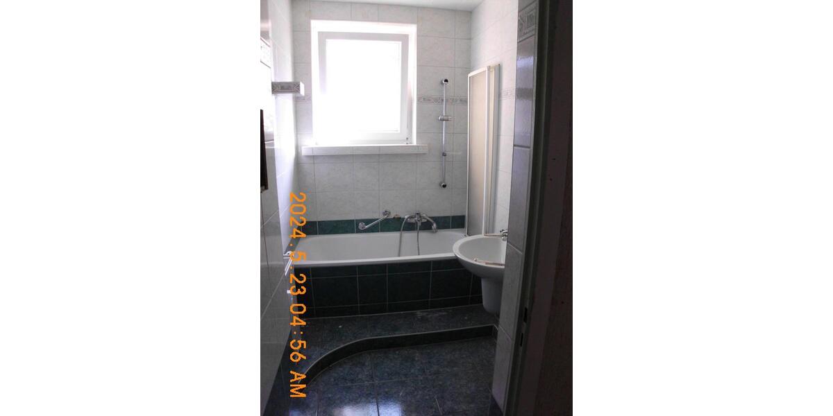 Etagenwohnung Hohenstein-Ernstthal Ernstthal - 2 Zimmer, 48 m&sup2;, 245&euro; | Angebot:15939074