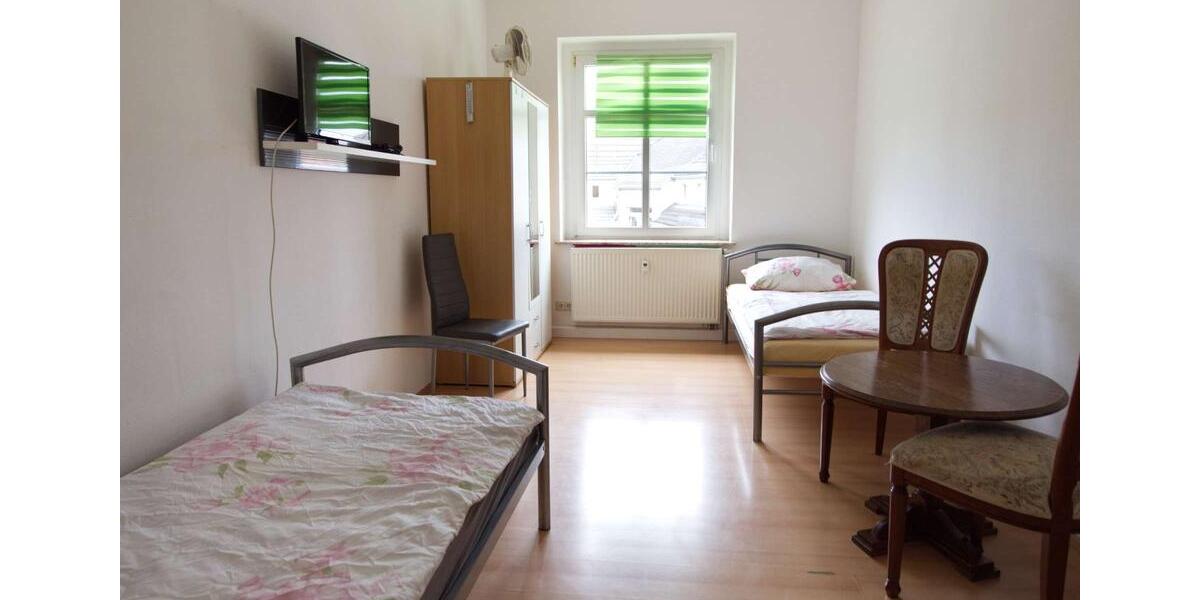 Etagenwohnung Zwickau Zwickau-West - 2 Zimmer, 45 m&sup2;, 830&euro; | Angebot:23027488
