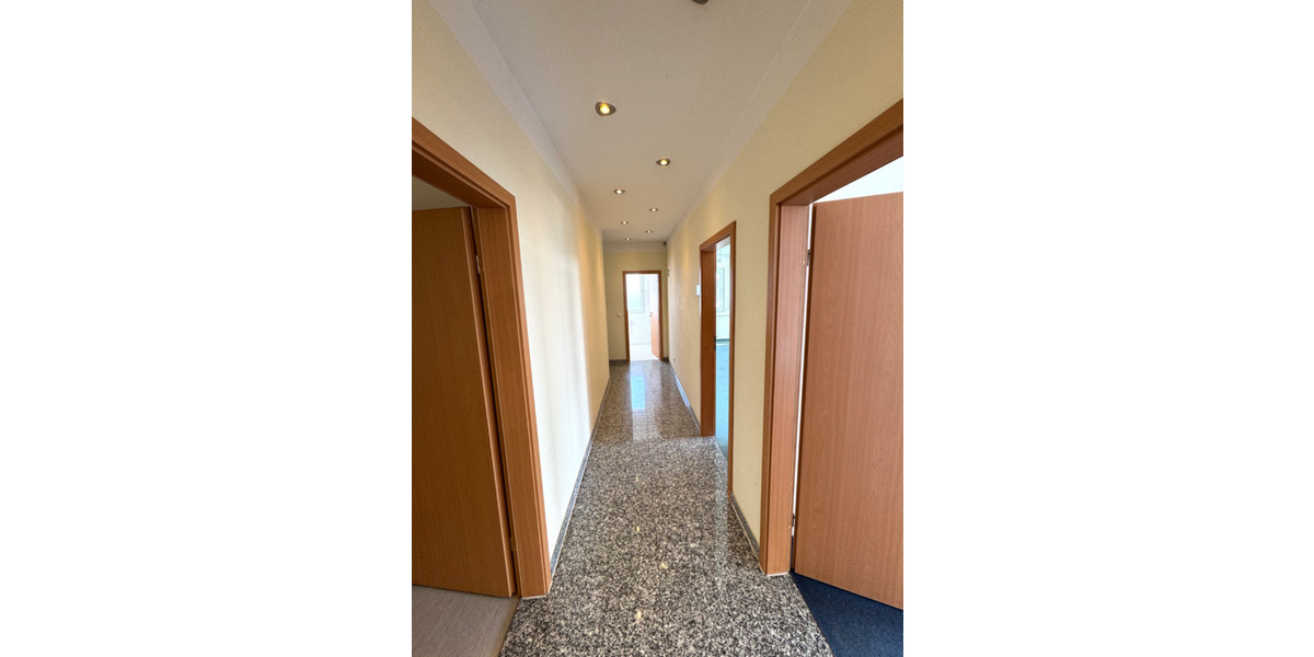 Gewerbeobjekt Stollberg (Erzgebirge) - 2.470&euro; | Angebot:21481973