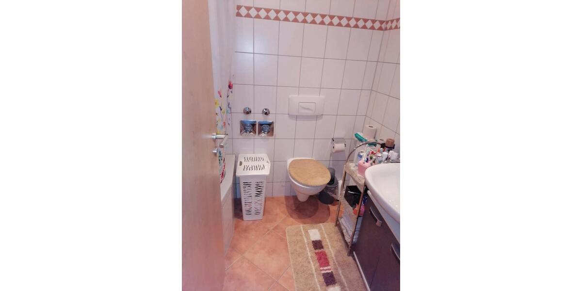 Etagenwohnung Zwickau - 3 Zimmer, 72 m&sup2;, 120.000&euro; | Angebot:17836591