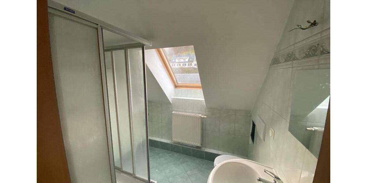 Etagenwohnung Greiz - 2 Zimmer, 27 m&sup2;, 199&euro; | Angebot:26658962