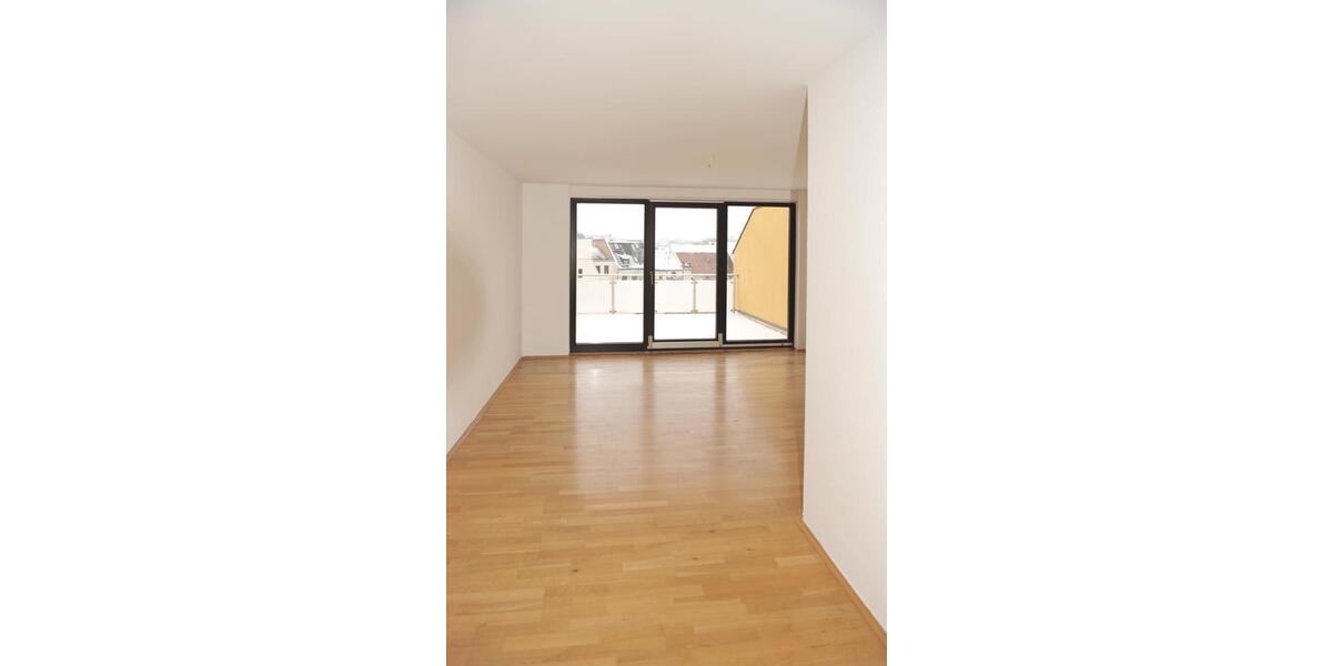 Maisonettenwohnung Zwickau - 2 Zimmer, 104 m&sup2;, 850&euro; | Angebot:24979013