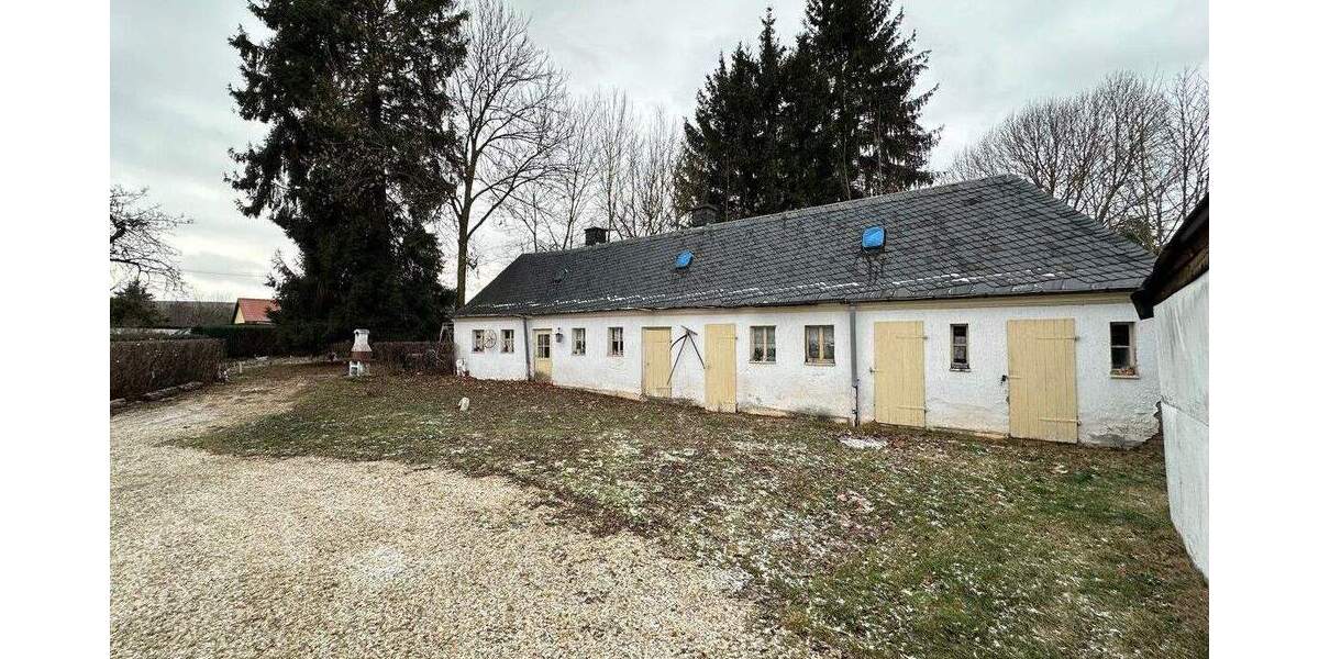 Einfamilienhaus Wildenfels - 8 Zimmer, 100 m&sup2;, 39.000&euro; | Angebot:25744595