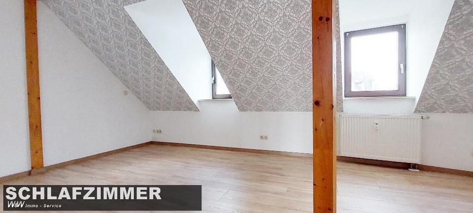 Dachgeschoßwohnung Zwickau - 4 Zimmer, 95 m&sup2;, 620&euro; | Angebot:25366588