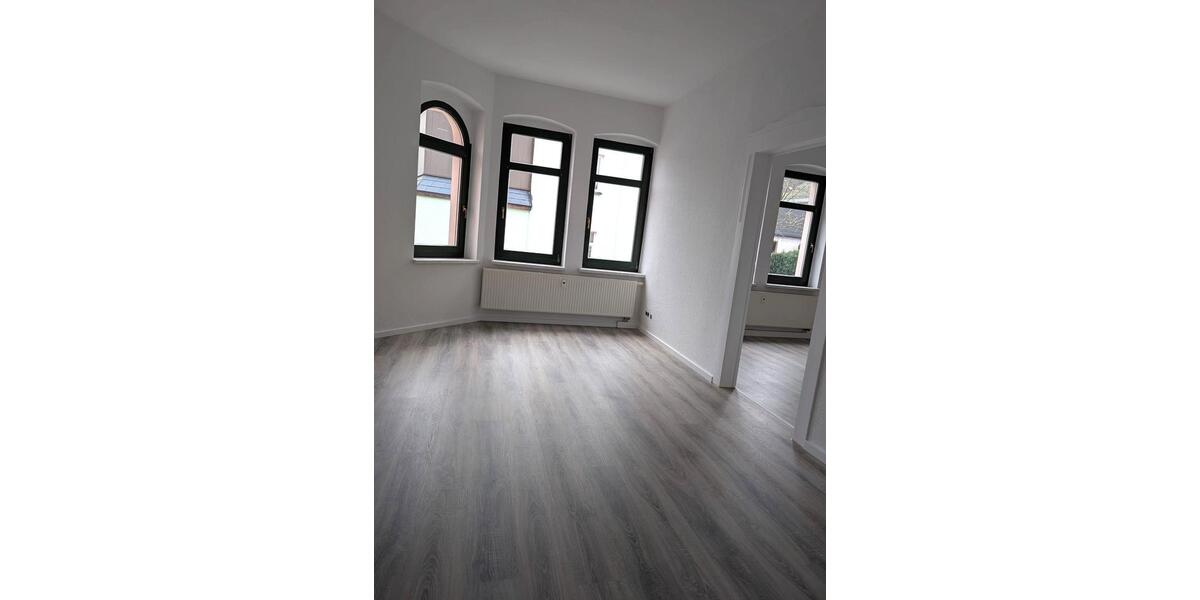 Etagenwohnung Eibenstock - 3 Zimmer, 84 m&sup2;, 440&euro; | Angebot:25879863