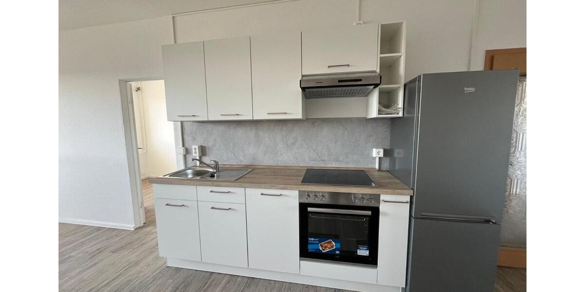 Etagenwohnung Zwickau Neuplanitz - 4 Zimmer, 70 m&sup2;, 369&euro; | Angebot:22043017