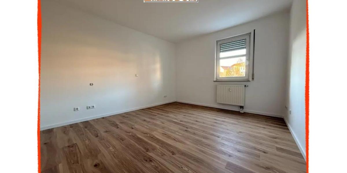 Etagenwohnung Zwickau - 2 Zimmer, 67 m&sup2;, 380&euro; | Angebot:25962400