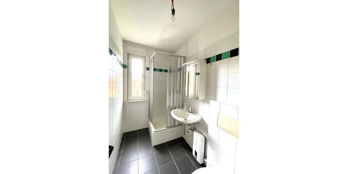 Etagenwohnung Meerane - 2 Zimmer, 38 m&sup2;, 245&euro; | Angebot:25666439