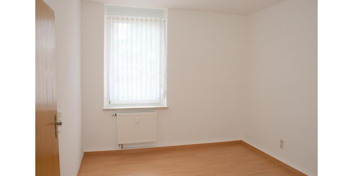 Etagenwohnung Gersdorf - 2 Zimmer, 57 m&sup2;, 300&euro; | Angebot:25349231