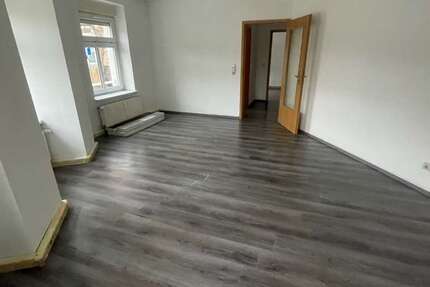 Wohnung Meerane Crotenlaide - 2 Zimmer, 47 m&sup2;, 250&euro; | Angebot:23858432