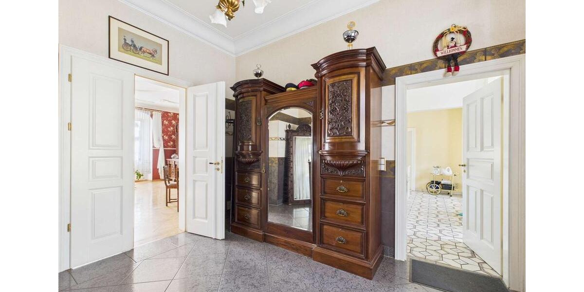 Etagenwohnung Lengenfeld - 3 Zimmer, 161 m&sup2;, 795&euro; | Angebot:23472963