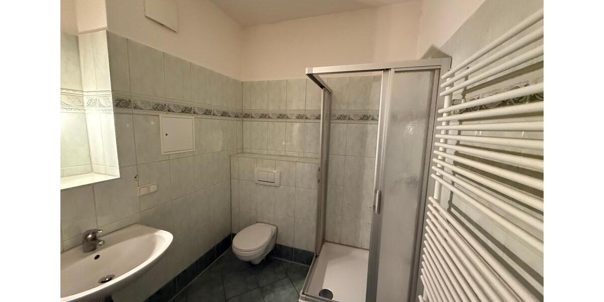 Etagenwohnung Greiz - 2 Zimmer, 31 m&sup2;, 235&euro; | Angebot:23330981