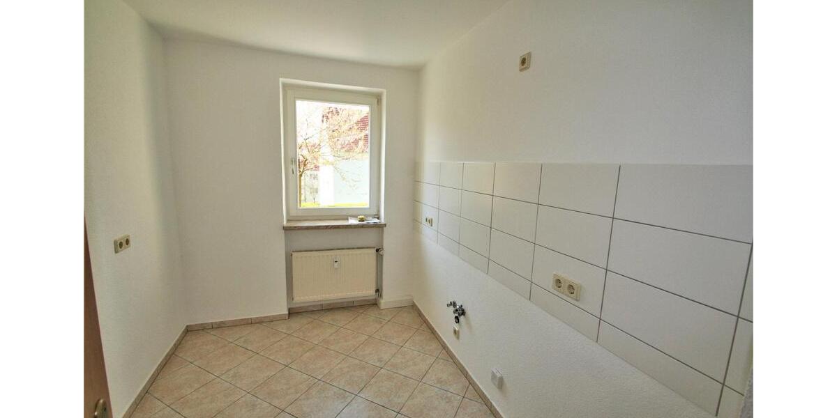 Etagenwohnung Hohenstein-Ernstthal Ernstthal - 3 Zimmer, 55 m&sup2;, 335&euro; | Angebot:24571775