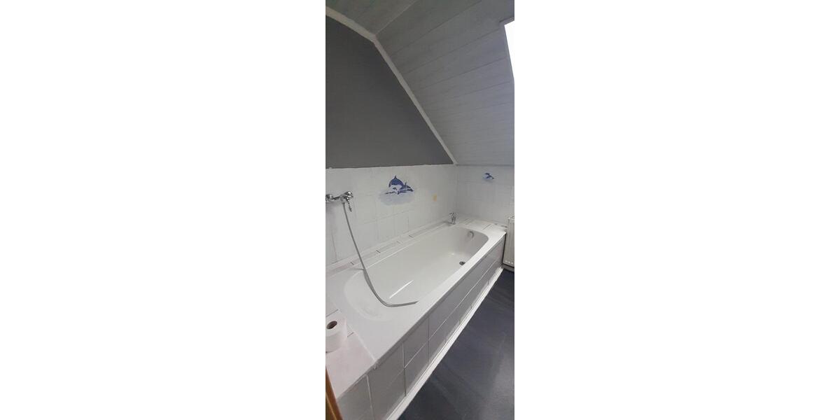 Dachgeschoßwohnung Eibenstock - 2 Zimmer, 42 m&sup2;, 212&euro; | Angebot:25510914