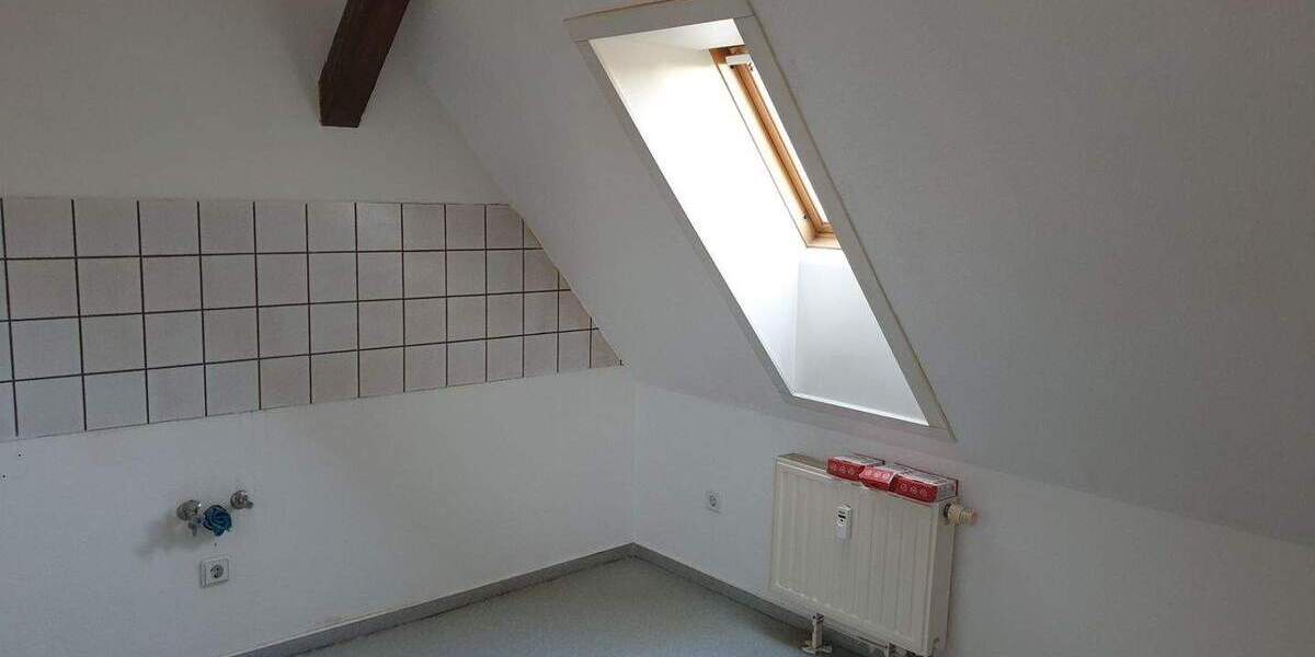 Etagenwohnung Zwickau Oberhohndorf - 2 Zimmer, 45 m&sup2;, 220&euro; | Angebot:25734193