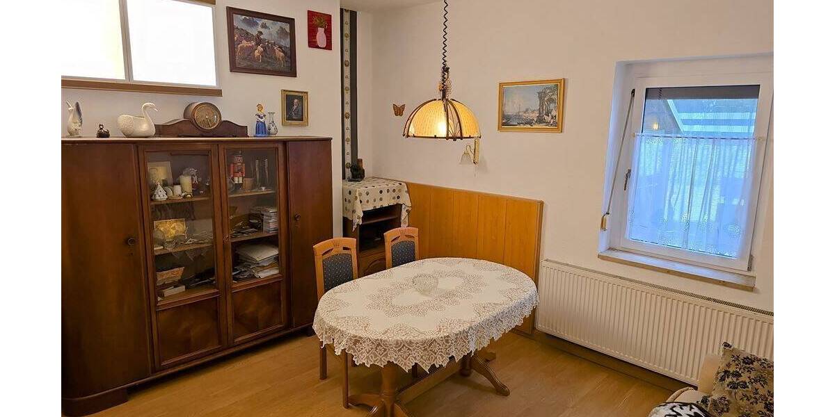 Einfamilienhaus Remse bei Glauchau Remse - 9 Zimmer, 180 m&sup2;, 379.000&euro; | Angebot:25678567