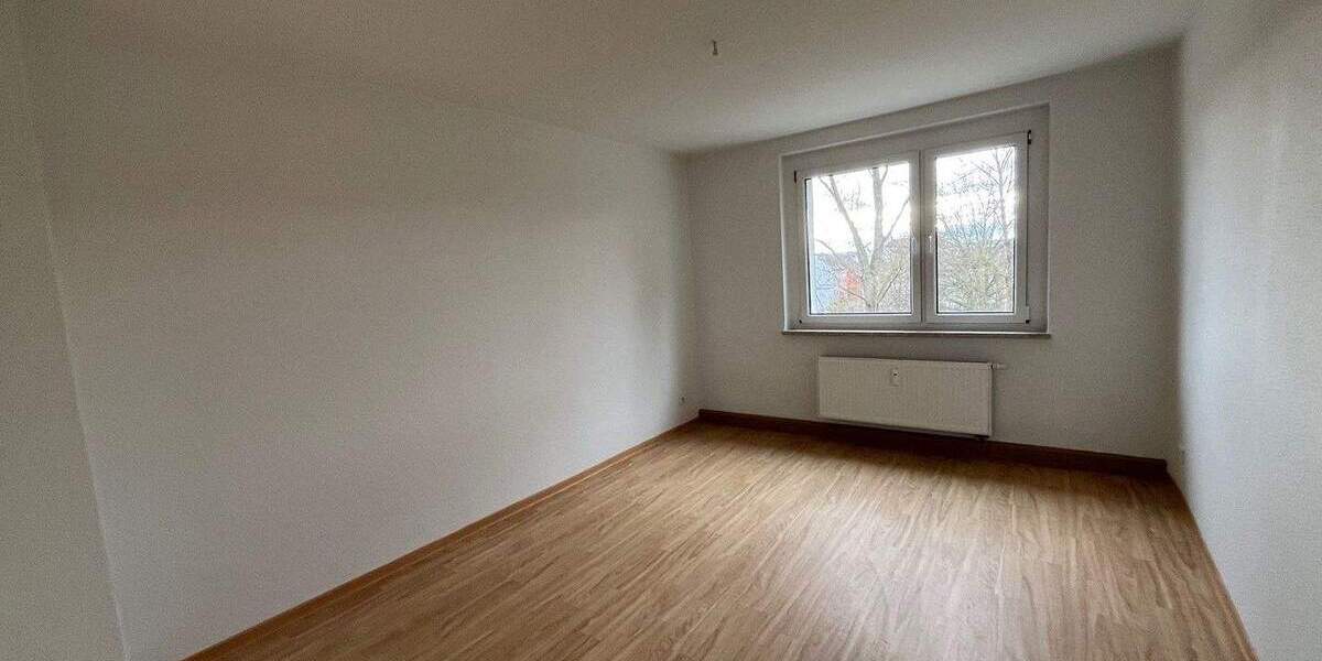 Etagenwohnung Zwickau Marienthal - 3 Zimmer, 56 m&sup2;, 249&euro; | Angebot:25739889