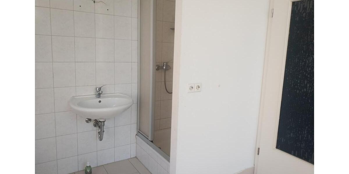 Hochparterre Hohenstein-Ernstthal Ernstthal - 6 Zimmer, 133 m&sup2;, 700&euro; | Angebot:24779923