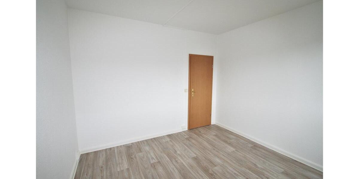 Etagenwohnung Hohenstein-Ernstthal Ernstthal - 3 Zimmer, 56 m&sup2;, 338&euro; | Angebot:23848566