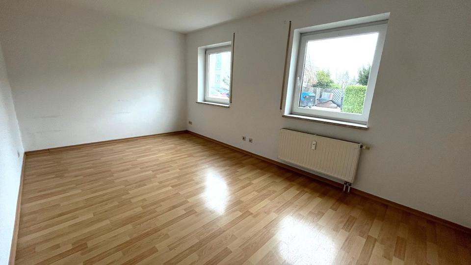 Erdgeschoßwohnung Reichenbach im Vogtland - 2 Zimmer, 58 m&sup2;, 344&euro; | Angebot:25892669