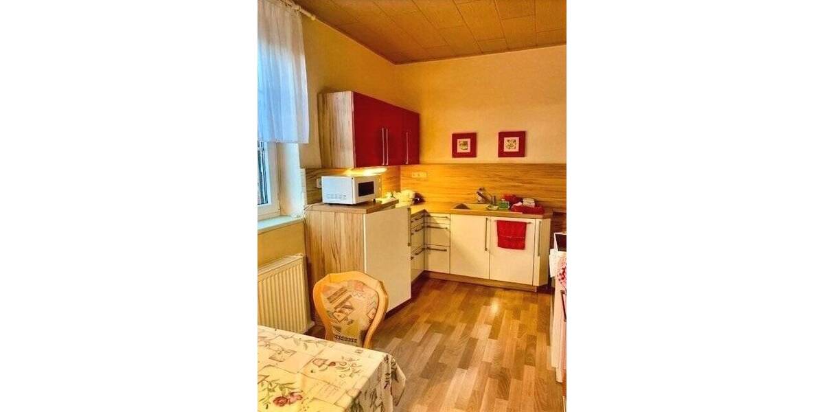 Reihenmittelhaus Treuen - 6 Zimmer, 125 m&sup2;, 135.000&euro; | Angebot:25662007