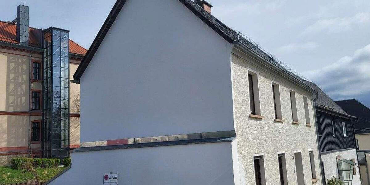 Einfamilienhaus Lengenfeld - 3 Zimmer, 90 m&sup2;, 45.000&euro; | Angebot:25670679